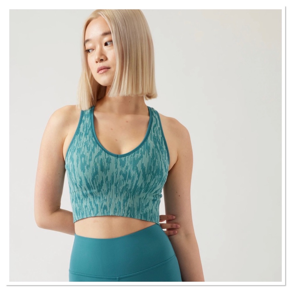 Athleta Women’s Aurora Seamless Crop Rib Tank Top
